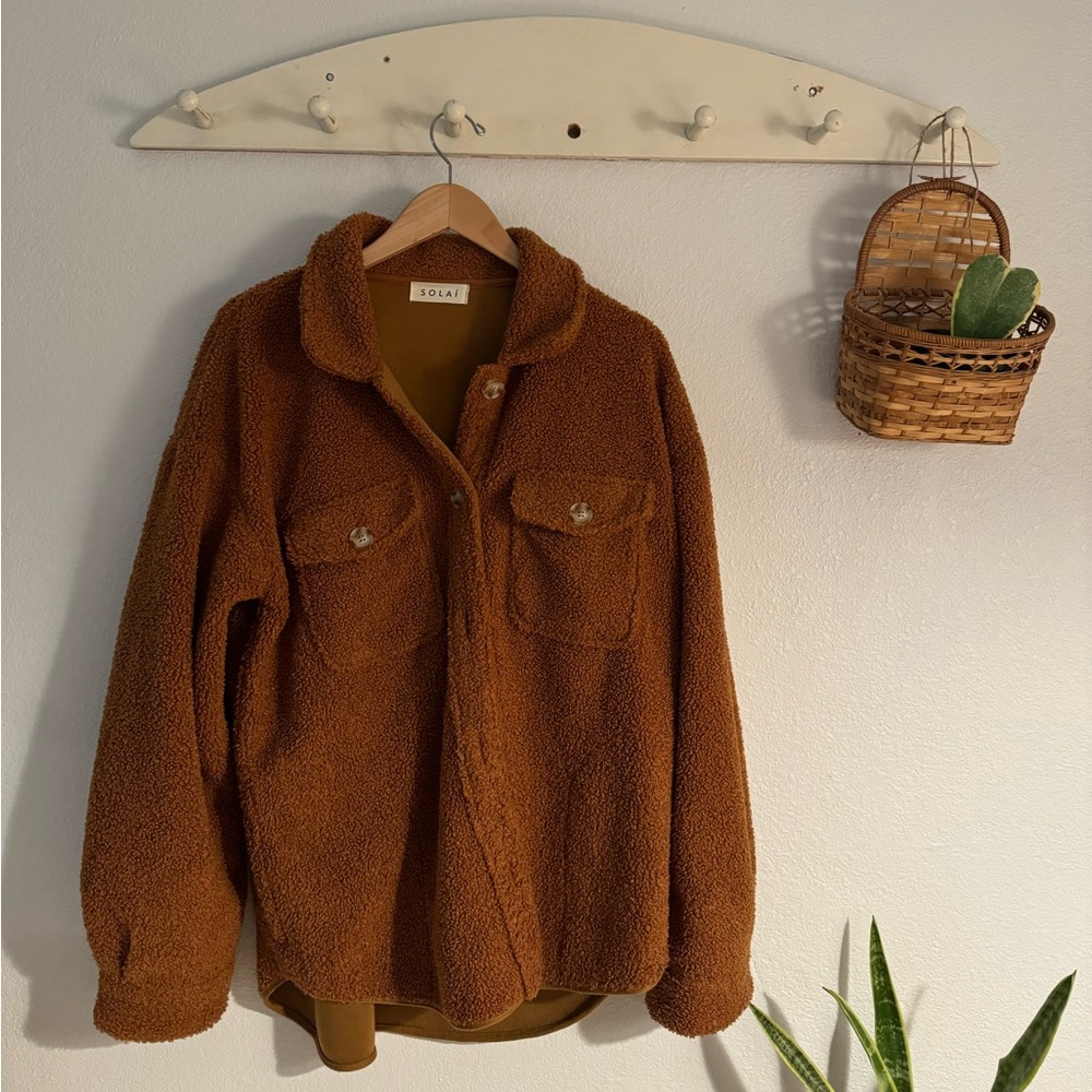 Solai Teddy Shacket